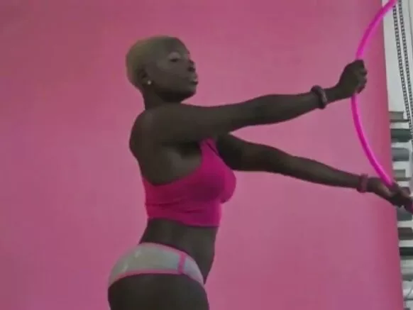Sibongile Cummings: Ebony Interracial Goddess OMFG - Ameman Fat onihoho.