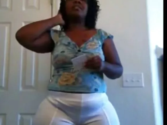 Miss ekoro ni a àgbere Ayebaye ebony bbw onihoho.